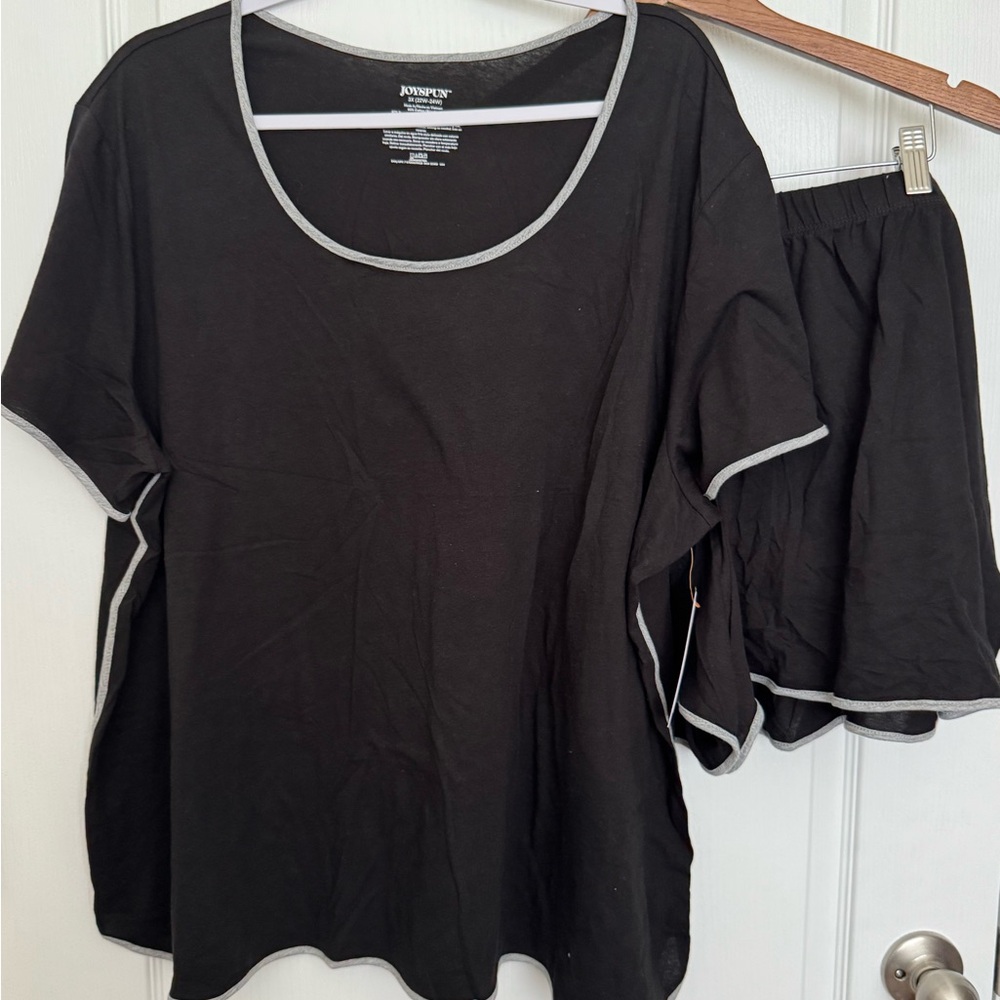 Comfy Black Pajama Set with Gray Trim